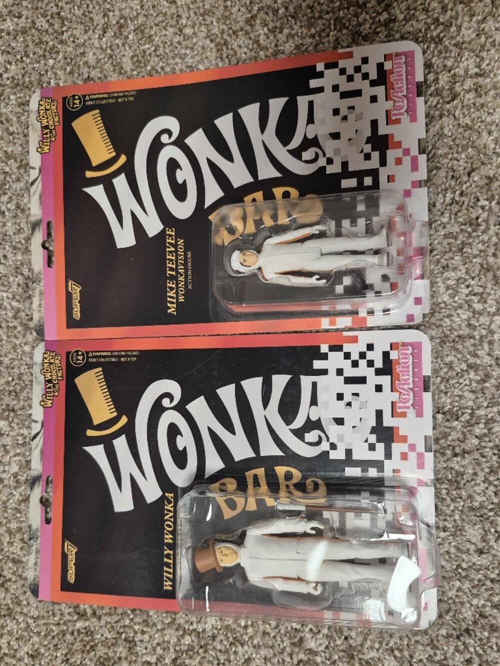 Willy Wonka and Mike Teevee Wonkavision Super 7 ReAction Figures